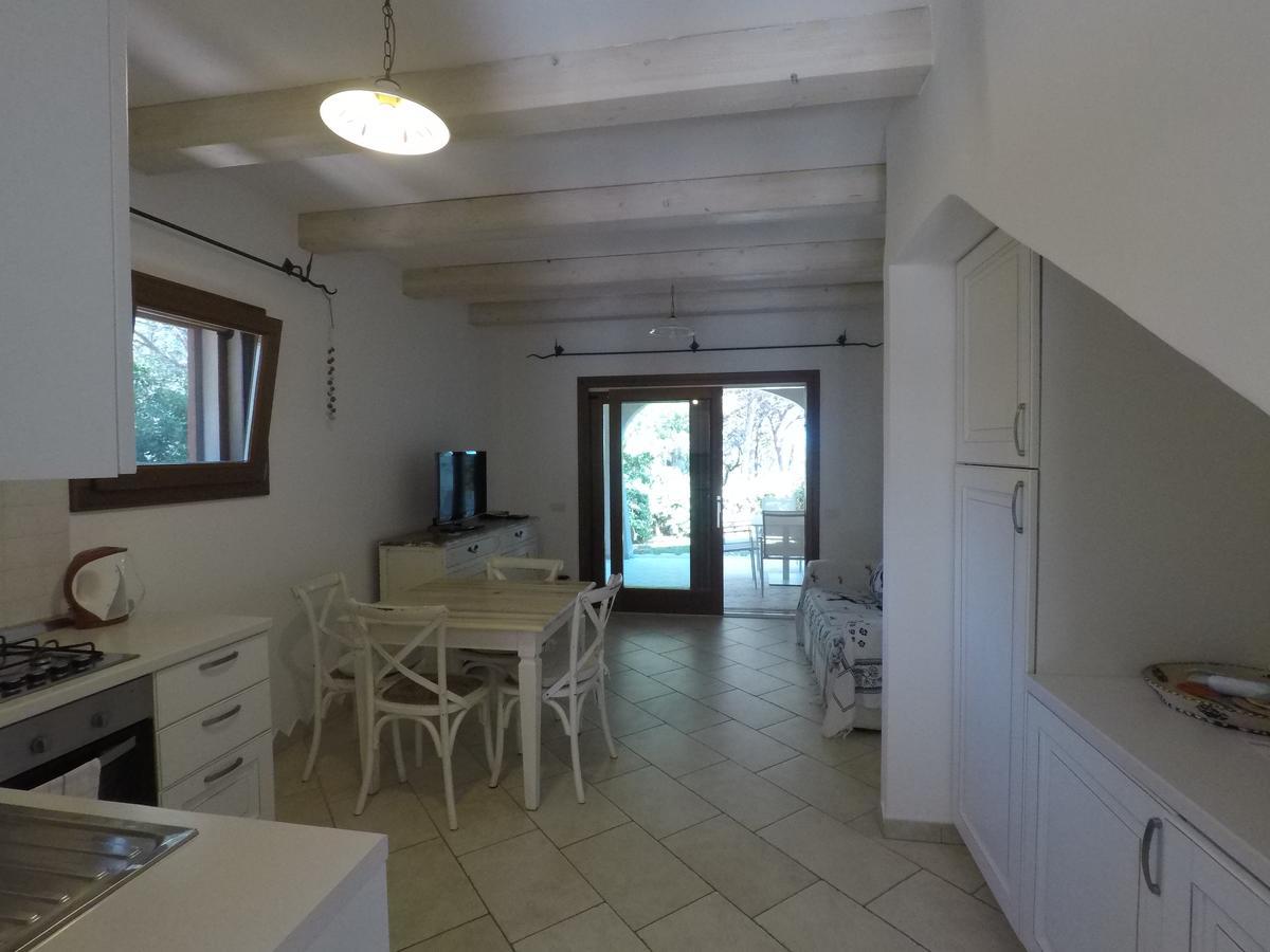 La Corte Degli Ulivi Appartamenti 칼라리베로토 외부 사진